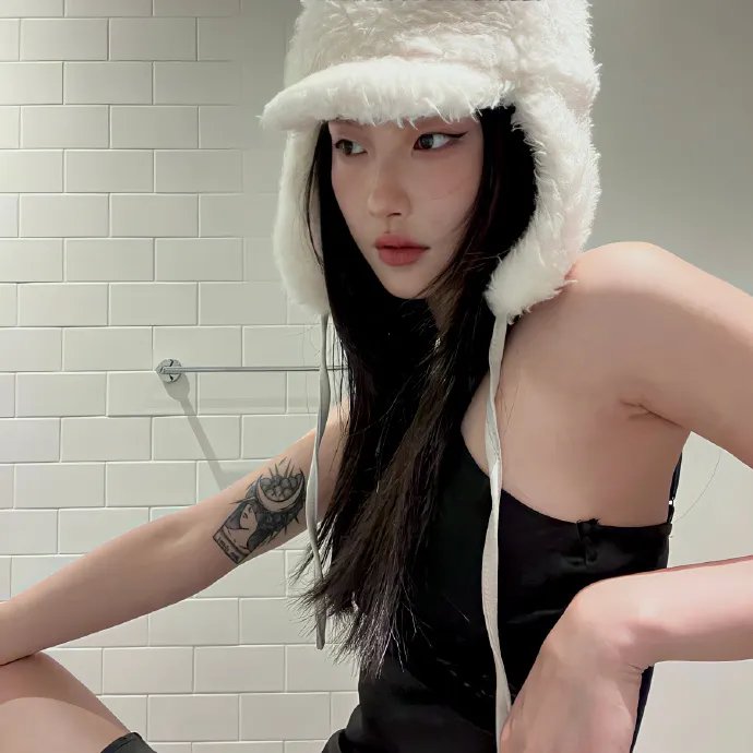 窒友梅根